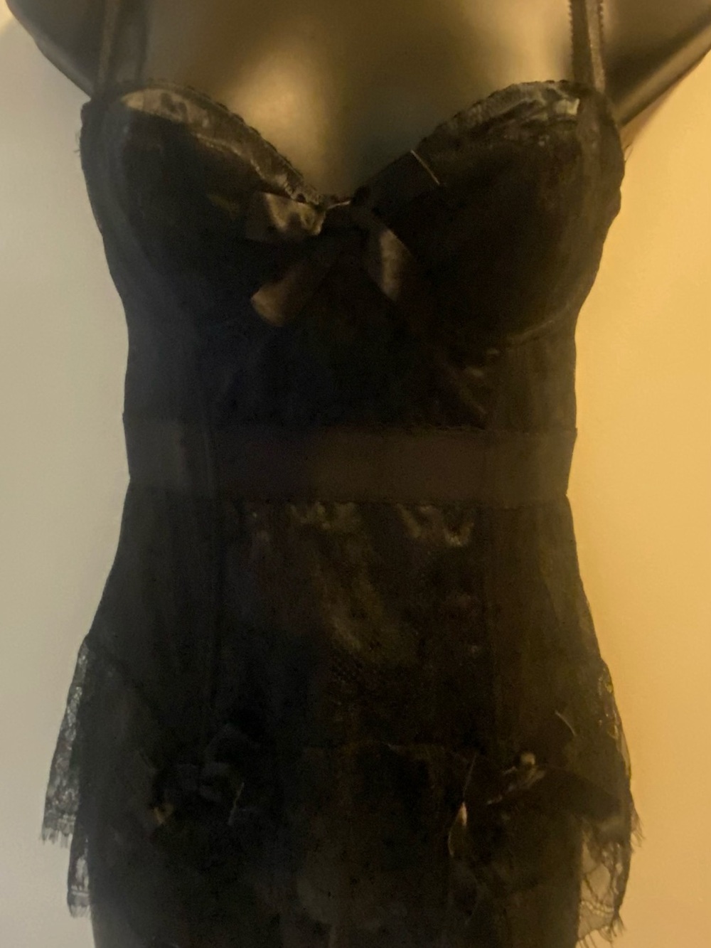 NWT Bettie Page Black Lace Basque/Bustier With Bow and Lace Detail